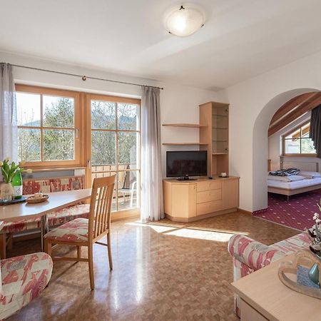 Trinnerhof- Hof Chalets Und Obsthof Mit Zimmer Natz-Schabs 外观 照片