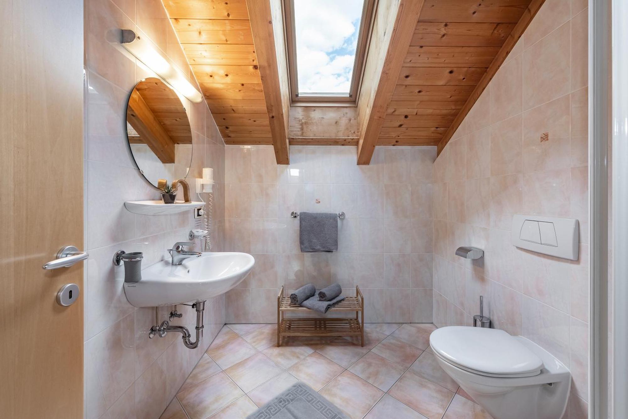 Trinnerhof- Hof Chalets Und Obsthof Mit Zimmer Natz-Schabs 外观 照片