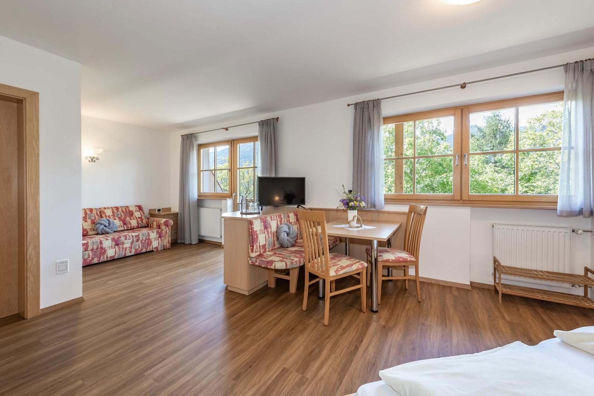 Trinnerhof- Hof Chalets Und Obsthof Mit Zimmer Natz-Schabs 外观 照片